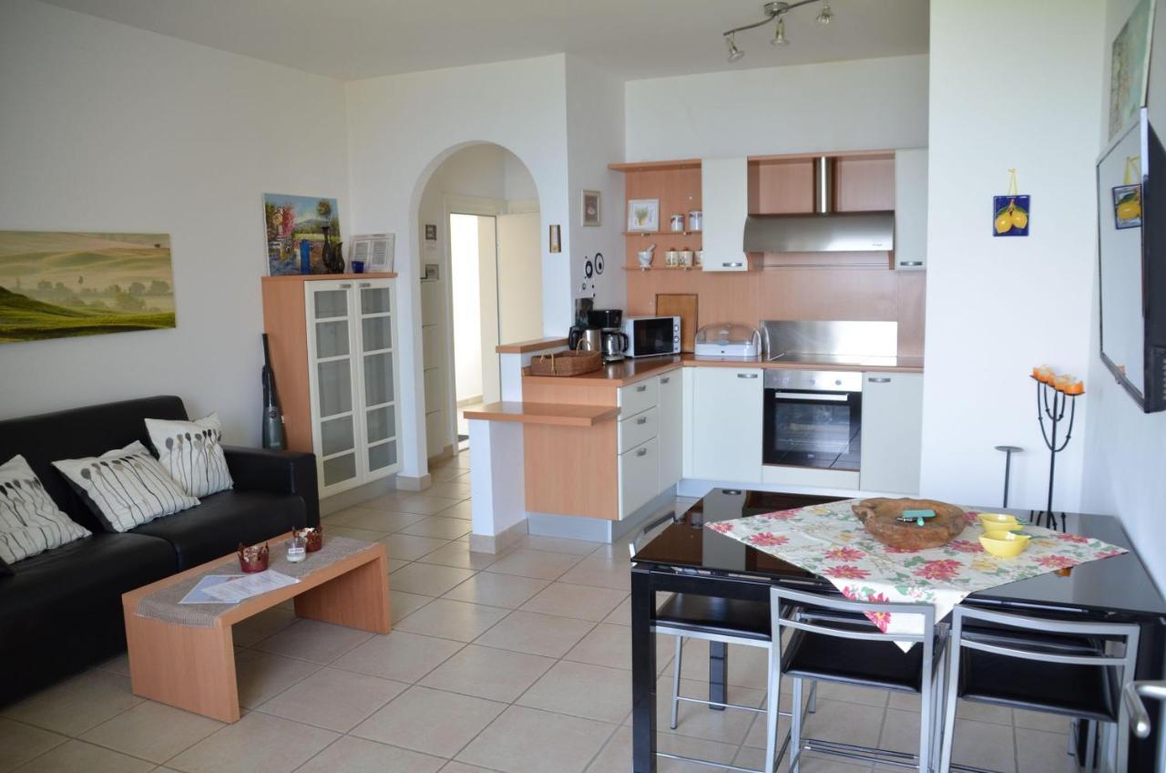 Ferienwohnung-Casa-Uta-Gardasee-Limone-Tremosine Экстерьер фото